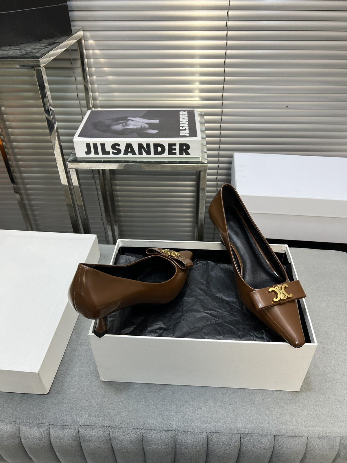 cl pumps 50 dark brown calfskin